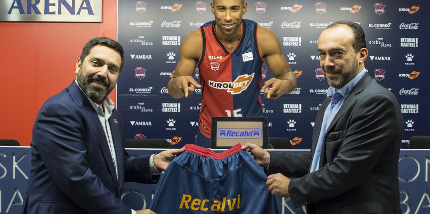 Recalvi patrocinará al Kirolbet Baskonia de baloncesto hasta 2021