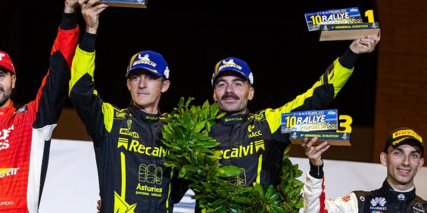 (Español) Suárez e Iglesias Pin ponen el broche de oro al S-CER conquistando también el título de marcas para Skoda